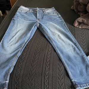 The Perfect Jean Athletic Fit Admiral Color 34x28